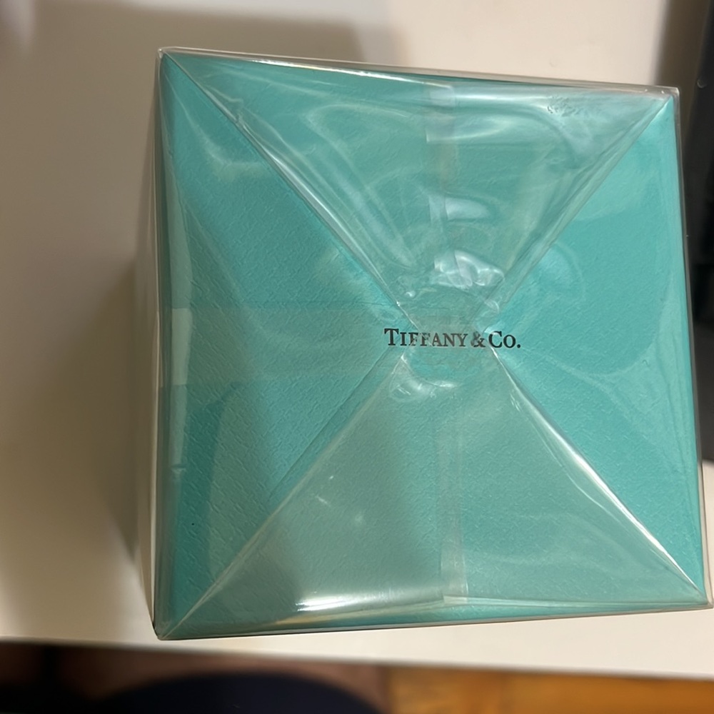 Tiffany & Co brand new the fragrance 1.7 oz - Picture 4 of 7